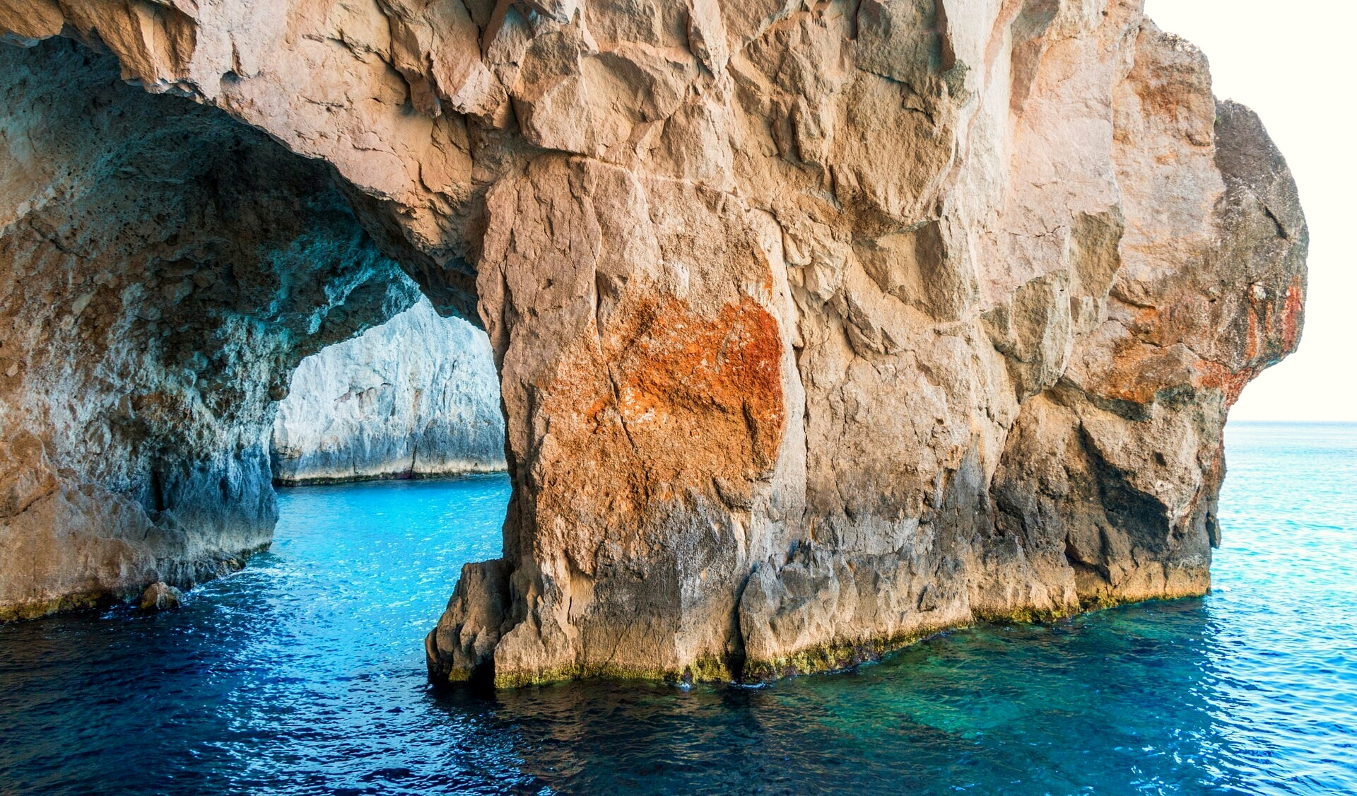 Arche marine des grottes bleues au cap Skinari - Zante, îles Ioniennes - Grèce © Lubomir Mihalik / Wikimedia (CC BY 3.0)