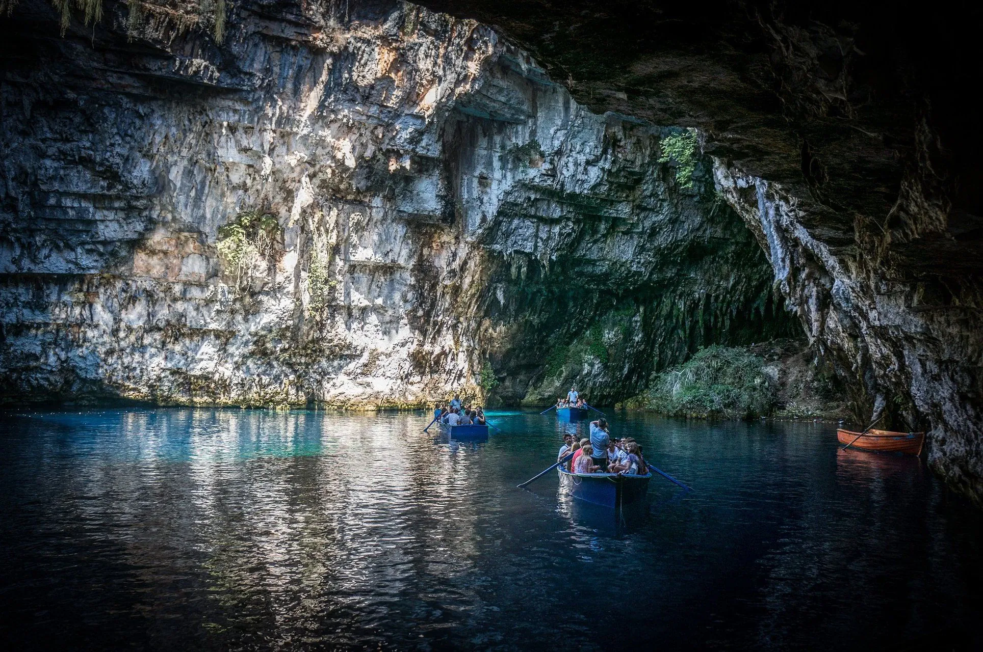 Grotte De Melissani Iles Ioniennes - Grèce
