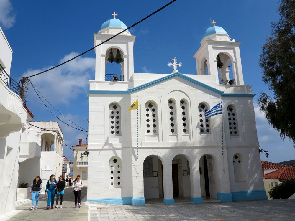 Centre ancien et église Saint-Georges - Chora, Andros - Grèce