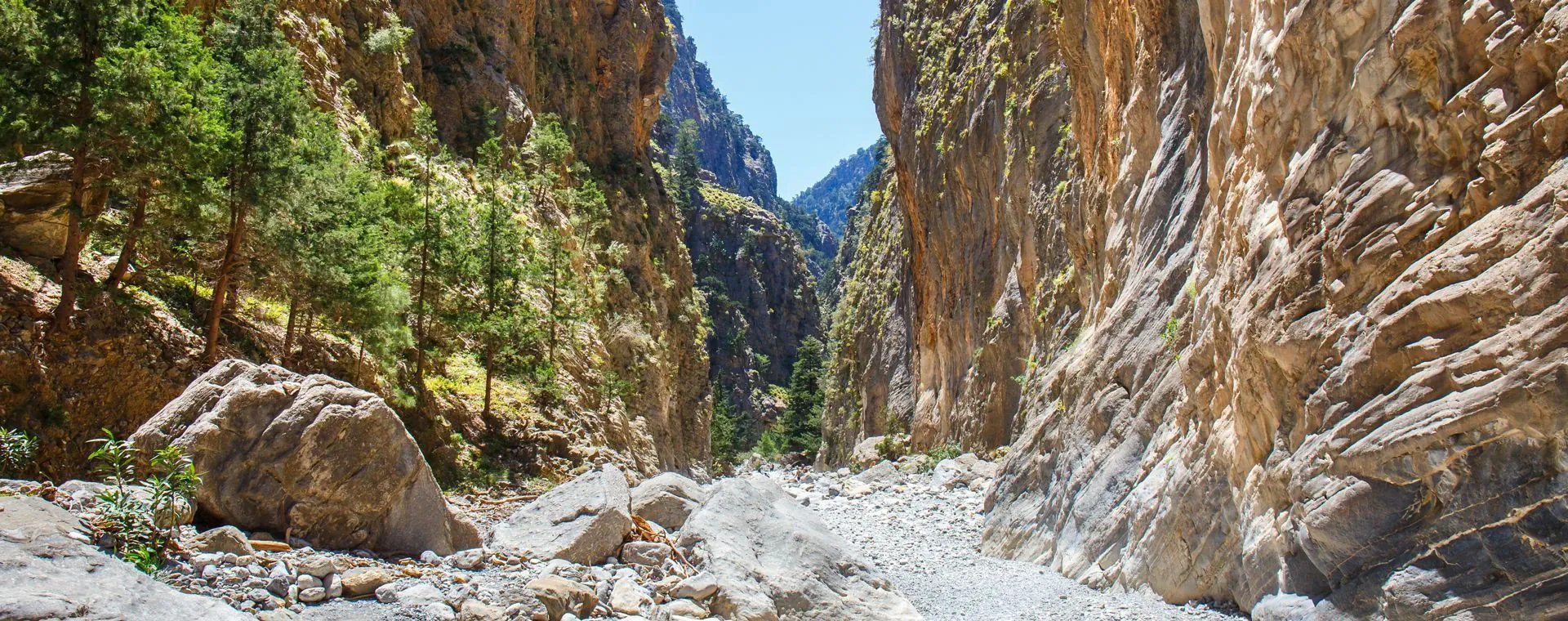 Sentier dans les gorges de Samaria - Crète - Grèce