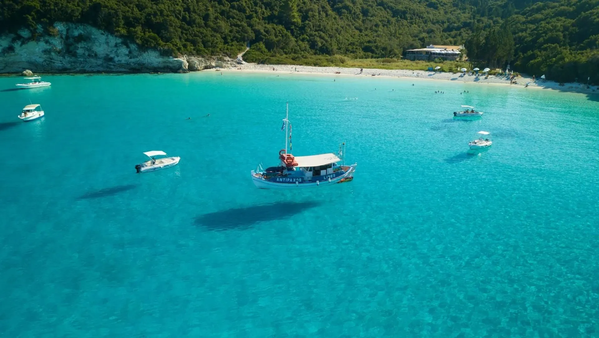 Eaux turquoise de Voutoumi - Antipaxos - Îles Ioniennes - Grèce