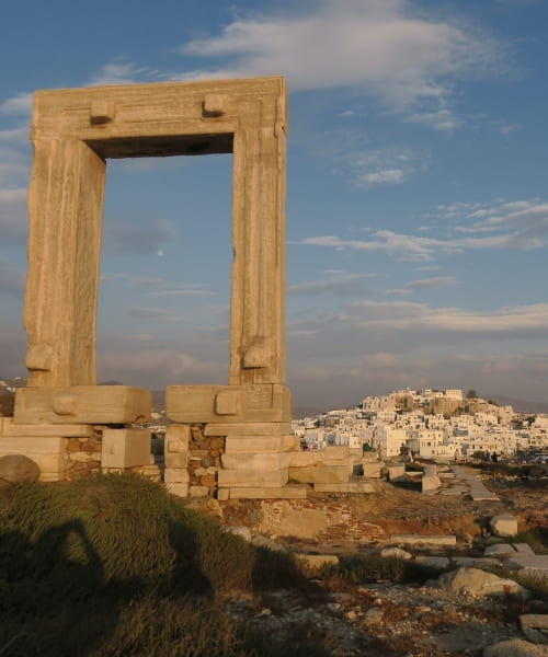 Naxos - Portara au crépuscule © François Ribard