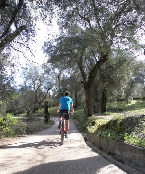 Corfou - A vélo sur les chemins