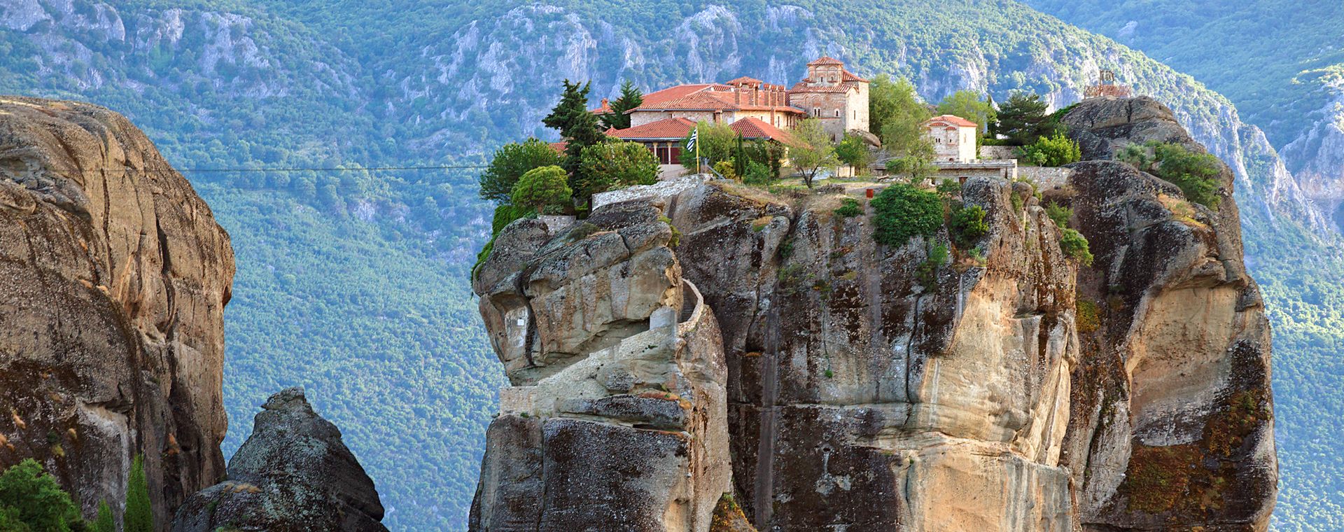 monastere-aghia-triada-meteores-grece