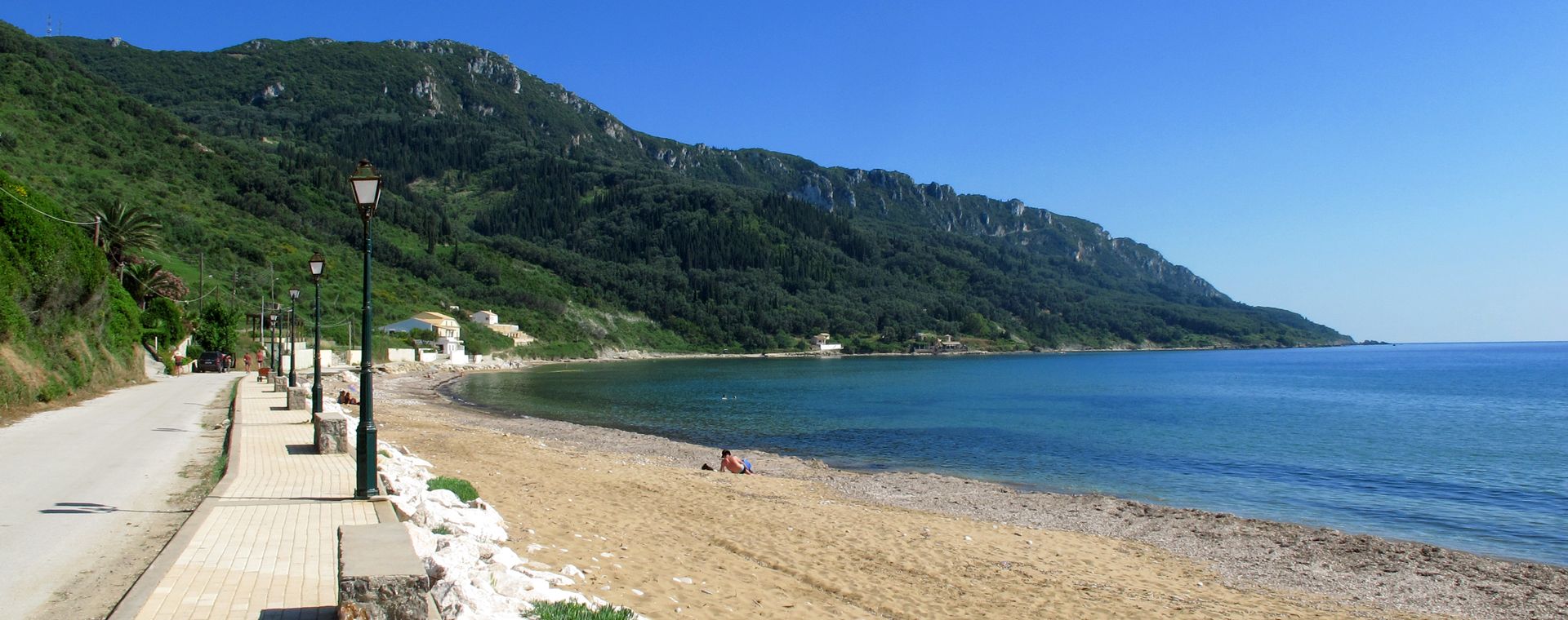 La plage d'Aggios Georgios